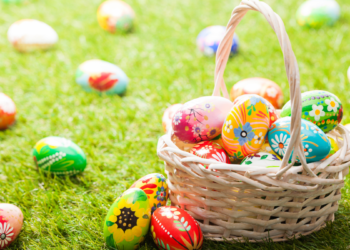 Kraszanki wielkanocne w koszyczku